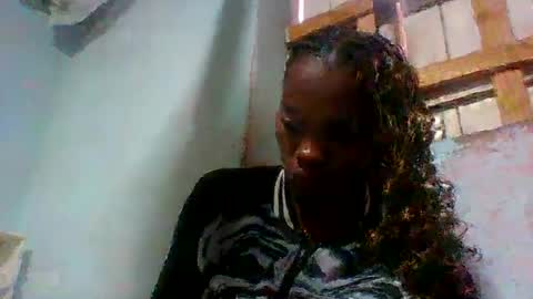 Snapshot of aadienne chatting on 27, 6, 2026 aadienne online show from 27, 6, 2026