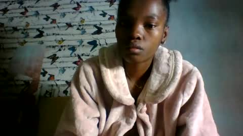 Snapshot of aadienne chatting on 28, 7, 2026 aadienne online show from 28, 7, 2026