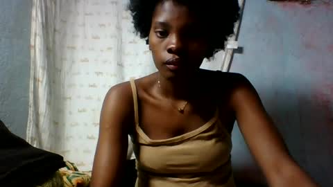 Snapshot of aadienne chatting on 1, 8, 2026 aadienne online show from 1, 8, 2026