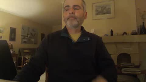 Snapshot of aalex1717 chatting on 5, 1, 2025 Aalex1717 online show from 5, 1, 2025