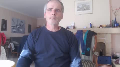 Snapshot of aalex1717 chatting on 5, 2, 2025 Aalex1717 online show from 5, 2, 2025