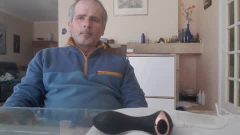 Snapshot of aalex1717 chatting on 5, 3, 2025 Aalex1717 online show from 5, 3, 2025