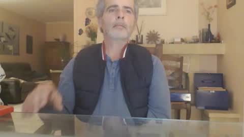 Snapshot of aalex1717 chatting on 25, 10, 2025 Aalex1717 online show from 25, 10, 2025