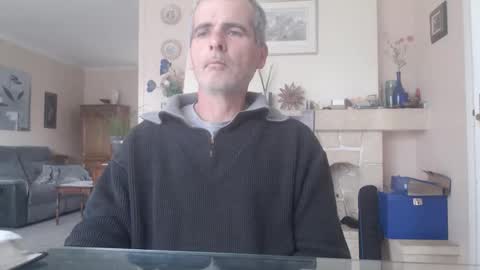 Snapshot of aalex1717 chatting on 30, 10, 2025 Aalex1717 online show from 30, 10, 2025