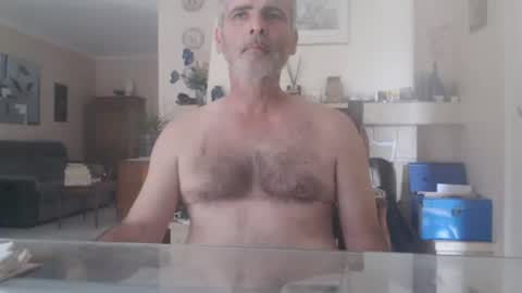 Snapshot of aalex1717 chatting on 1, 7, 2026 Aalex1717 online show from 1, 7, 2026