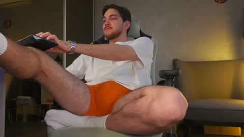 Alex online show from 1, 12, 2025