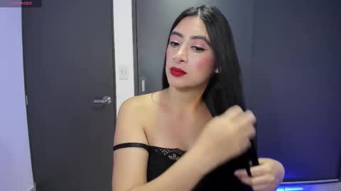 Snapshot of aandreamartinez1 chatting on 23, 11, 2025 andrea online show from 23, 11, 2025
