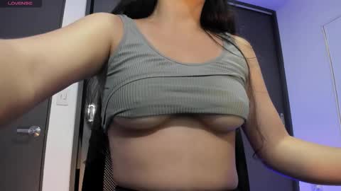 Snapshot of aandreamartinez1 chatting on 26, 11, 2025 andrea online show from 26, 11, 2025