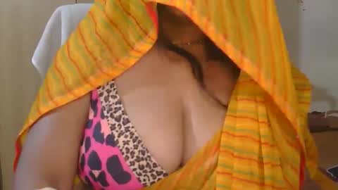 Snapshot of aaradhya_sexy_88 chatting on 23, 4, 2026 aaradhya_sexy_88 online show from 23, 4, 2026