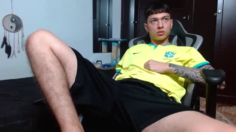 Snapshot of aarman_bannana chatting on 1, 2, 2025 aarman online show from 1, 2, 2025