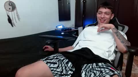 Snapshot of aarman_bannana chatting on 19, 10, 2025 aarman online show from 19, 10, 2025