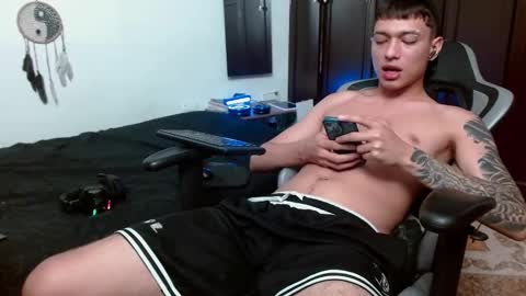 Snapshot of aarman_bannana chatting on 6, 11, 2025 aarman online show from 6, 11, 2025