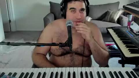 Aaron online show from 9, 7, 2026
