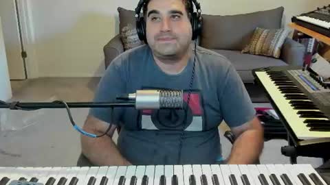 Aaron online show from 12, 7, 2026