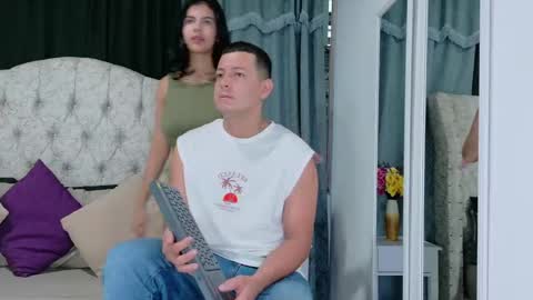 Aaron  Samanta  online show from 12, 12, 2024