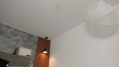 Snapshot of aaron_eze chatting on 7, 1, 2025 Aaron Ezequiel online show from 7, 1, 2025