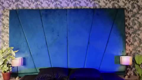 Snapshot of aaron_eze chatting on 21, 10, 2025 Aaron Ezequiel online show from 21, 10, 2025