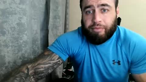 Snapshot of aaron_royal chatting on 5, 7, 2026 Davin tayl online show from 5, 7, 2026