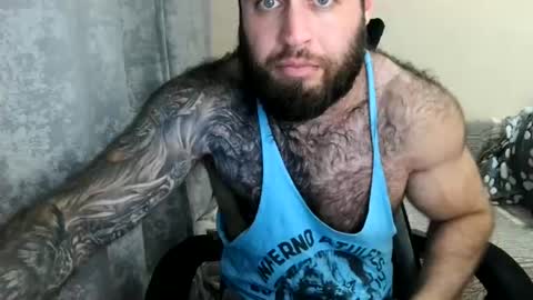 Snapshot of aaron_royal chatting on 8, 7, 2026 Davin tayl online show from 8, 7, 2026