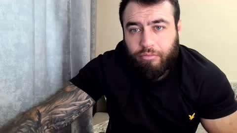 Snapshot of aaron_royal chatting on 15, 7, 2026 Davin tayl online show from 15, 7, 2026