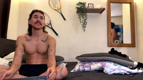 Snapshot of aaron_wheel chatting on 11, 5, 2026 aaron_wheel online show from 11, 5, 2026