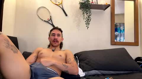 Snapshot of aaron_wheel chatting on 16, 5, 2026 aaron_wheel online show from 16, 5, 2026