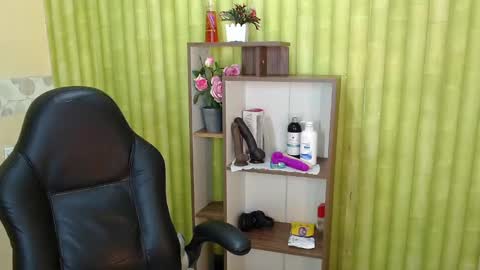 Snapshot of aaronbakers chatting on 17, 2, 2025 im NiallDun online show from 17, 2, 2025