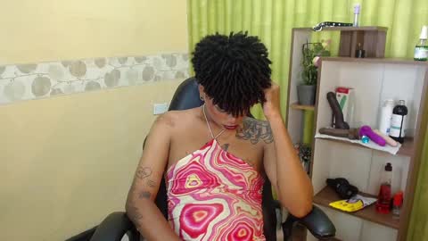 Snapshot of aaronbakers chatting on 18, 2, 2025 im NiallDun online show from 18, 2, 2025