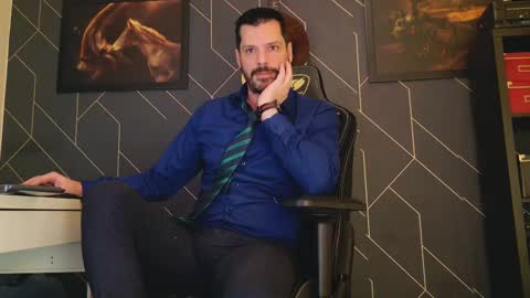 Snapshot of aaronbomer chatting on 10, 2, 2025 Aaron online show from 10, 2, 2025