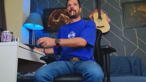 Snapshot of aaronbomer chatting on 30, 9, 2025 Aaron online show from 30, 9, 2025