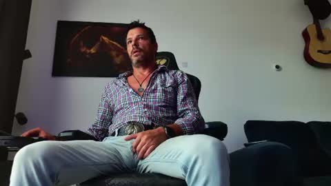 Aaron online show from 14, 7, 2026