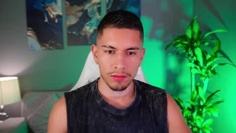 AARON  online show from 5, 1, 2025