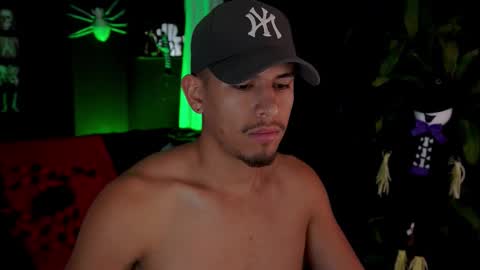 AARON  online show from 20, 10, 2025