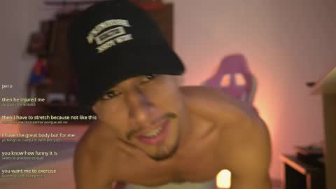 Snapshot of aaronfox_ chatting on 6, 5, 2026 AARON online show from 6, 5, 2026