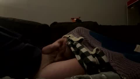 aaronlewis21 online show from 6, 11, 2025