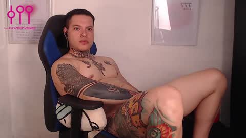 Snapshot of aaronsmith2_ chatting on 27, 12, 2024 aaronsmith2_ online show from 27, 12, 2024