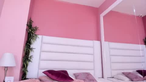 Snapshot of abbey_walker chatting on 18, 2, 2025 abbey_walker online show from 18, 2, 2025