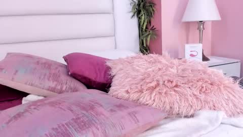 Snapshot of abbey_walker chatting on 3, 3, 2025 abbey_walker online show from 3, 3, 2025