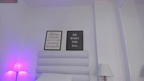 abbey_walker online show from 22, 12, 2025