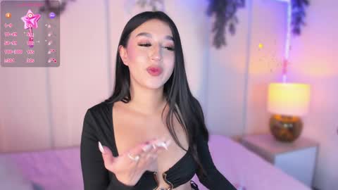 Snapshot of abbie_foxxx chatting on 7, 12, 2024 abbie online show from 7, 12, 2024