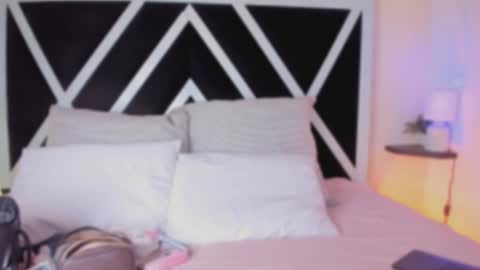 abbie online show from 31, 10, 2025