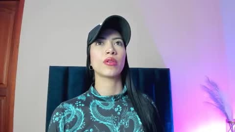 Abbie Joness online show from 24, 10, 2025