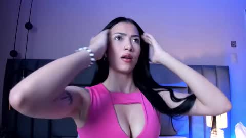 Abbie Joness online show from 20, 11, 2025