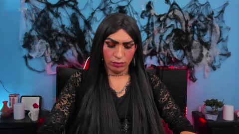 Abbigail Fuster  online show from 11, 12, 2024