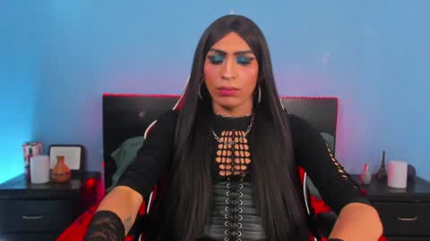 Abbigail Fuster  online show from 13, 1, 2025