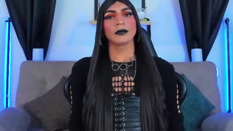 Abbigail Fuster  online show from 14, 7, 2026