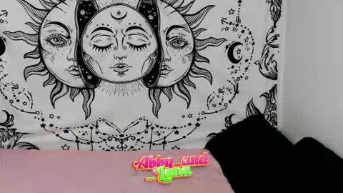 Snapshot of abby_and_lana chatting on 25, 11, 2025 ABBY LANNA online show from 25, 11, 2025