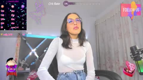 Snapshot of abby_esposiito chatting on 11, 3, 2025 abby_esposiito online show from 11, 3, 2025
