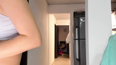 Abby Saenz online show from 20, 9, 2025