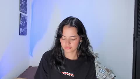 Abby Saenz online show from 24, 9, 2025